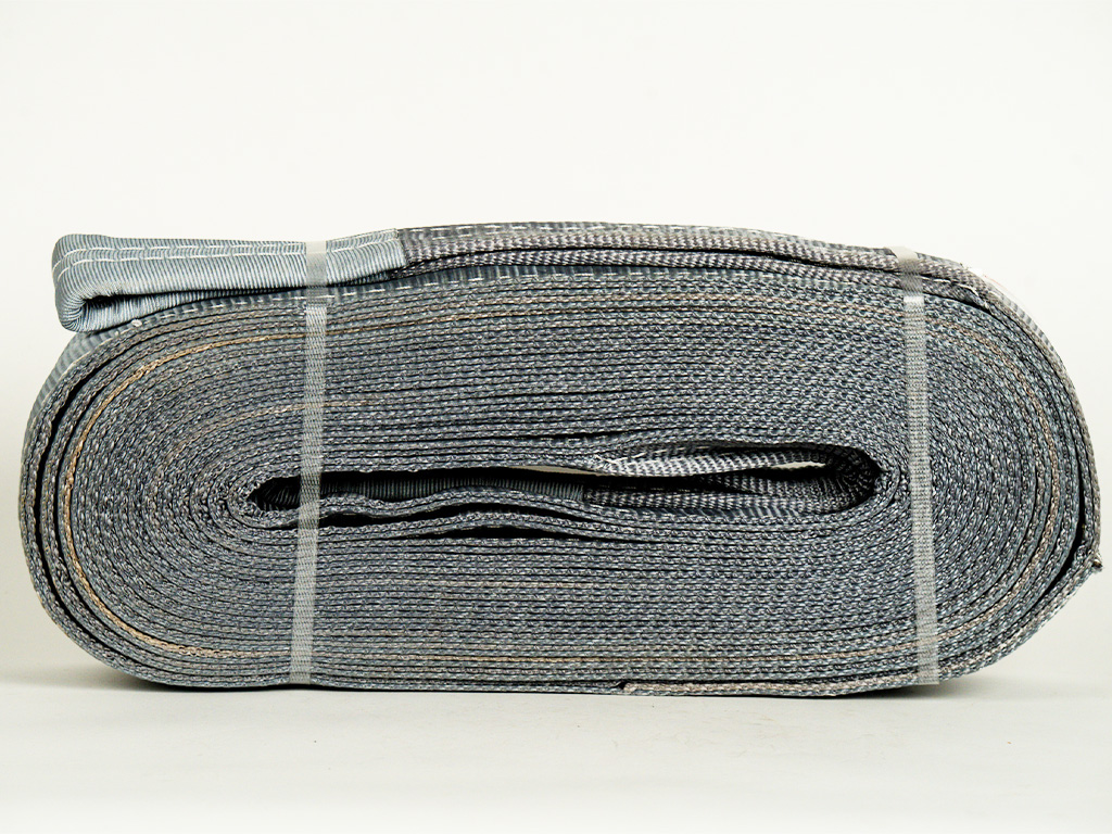 2-ply tow straps made from durable reinforced webbing, designed for reliable vehicle towing and recovery with strong, flexible performance.