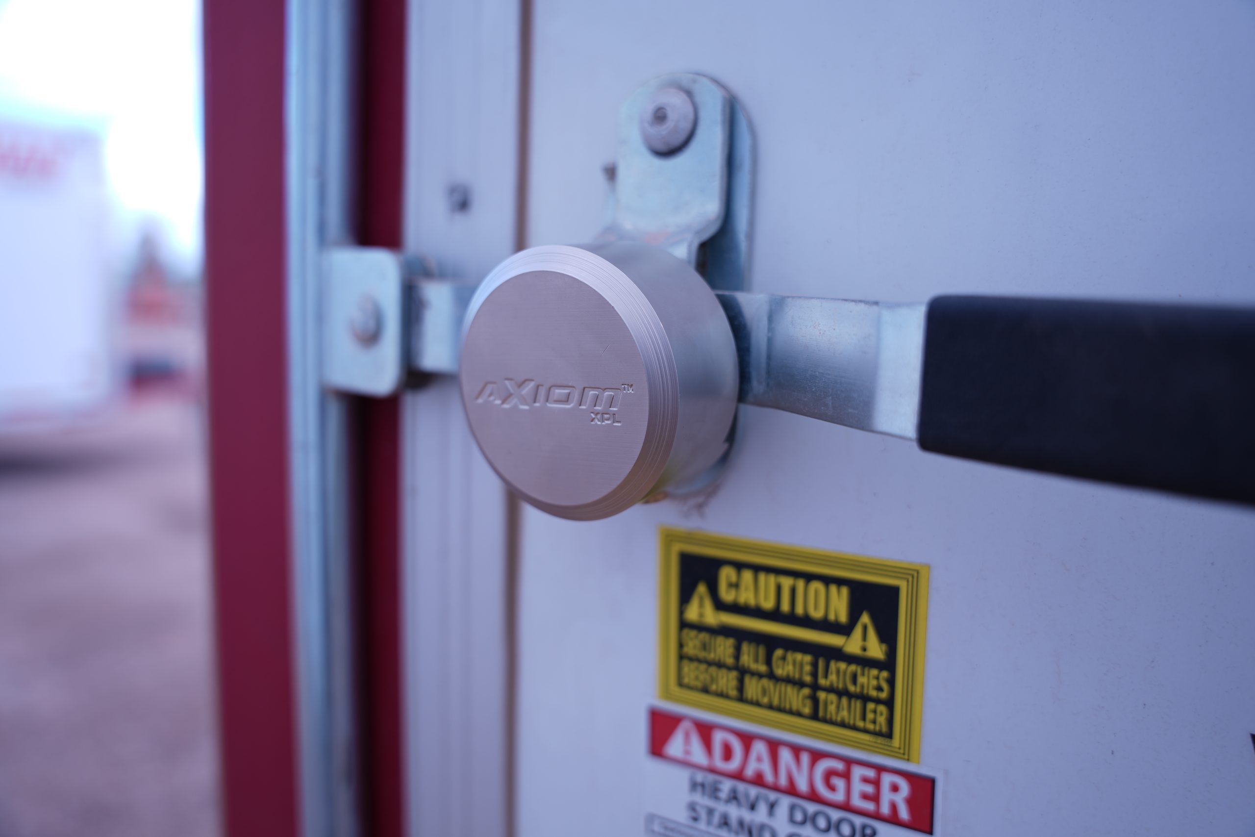 Window Puck Puck Locks - Flaman