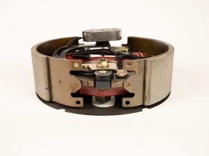Dexter brake assembly TPP-640-0045 for trailer axle braking systems, designed to provide reliable stopping power and consistent braking performance for safe towing.
